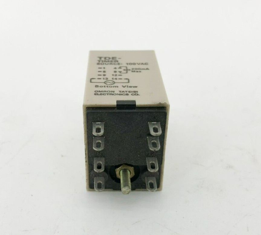 New Omron Type TDE Timer 100VAC 30s.