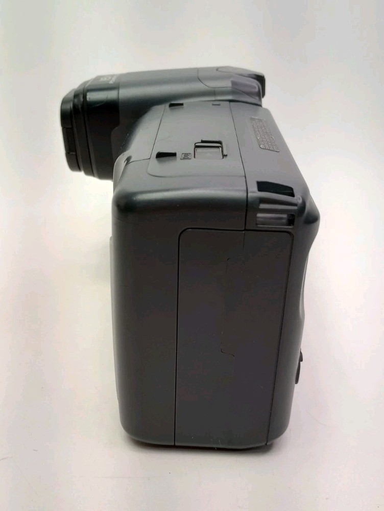 Sharp Viewcam VL-E600U 8mm camcorder (Tested Working) No Battery