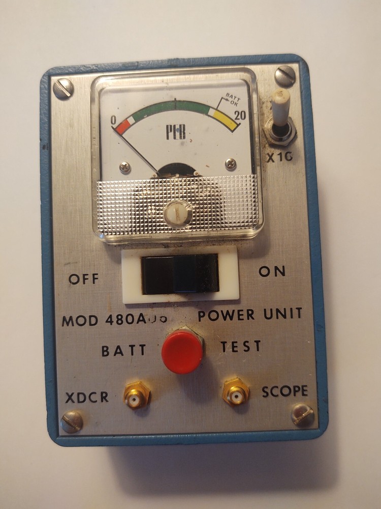 PCB Piezotronics Model 480A06 Accelerometer