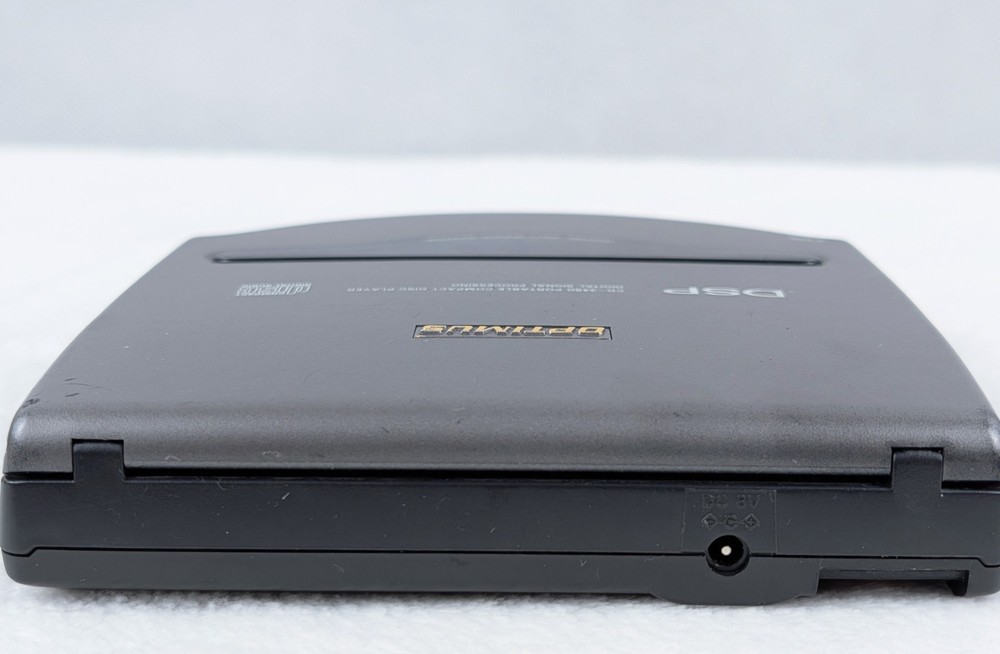 Optimus CD-3490 Portable Compact Disc Player Digital Signal Processing