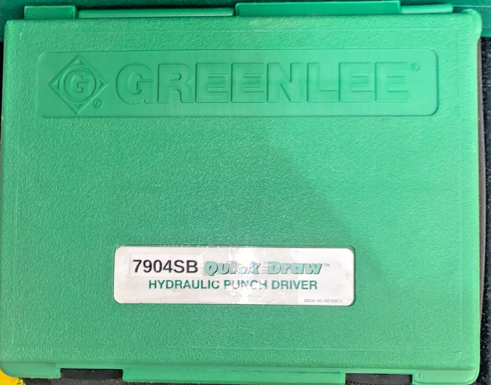 Greenlee 7904SB Hydraulic Quick Draw Punch Driver Set