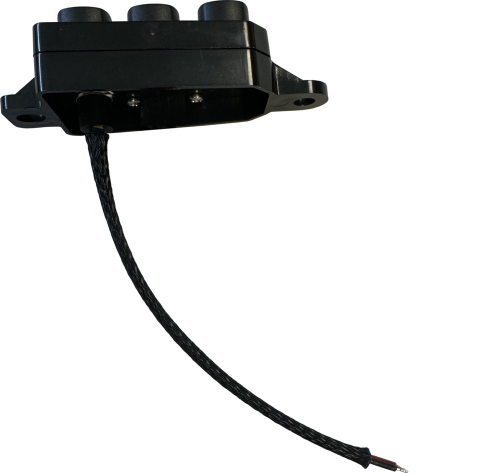 One Auxiliary Latching Button Switch Panel . 14 - 23 Harley Davidson Touring