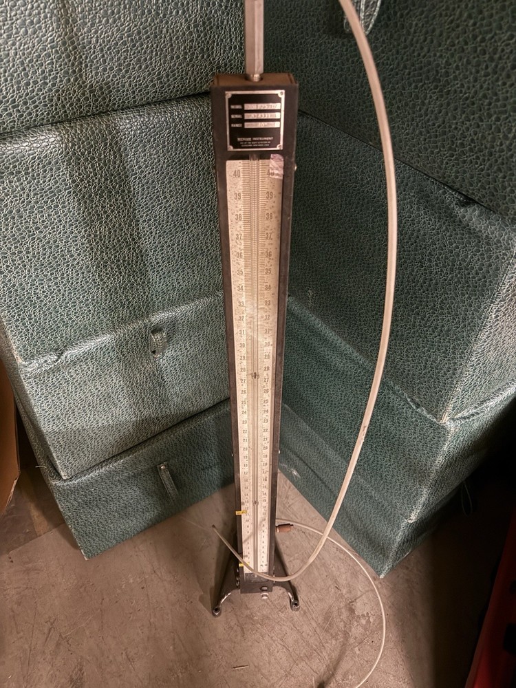 MERIAM INSTRUMENT CO 30EB25 TM Manometer Working Condition