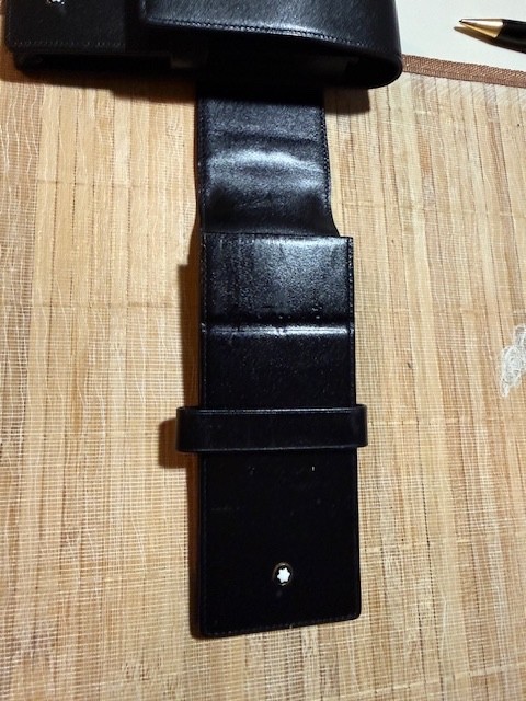 MONTBLANC ~ LEATHER 3-PEN CASE (BLK)