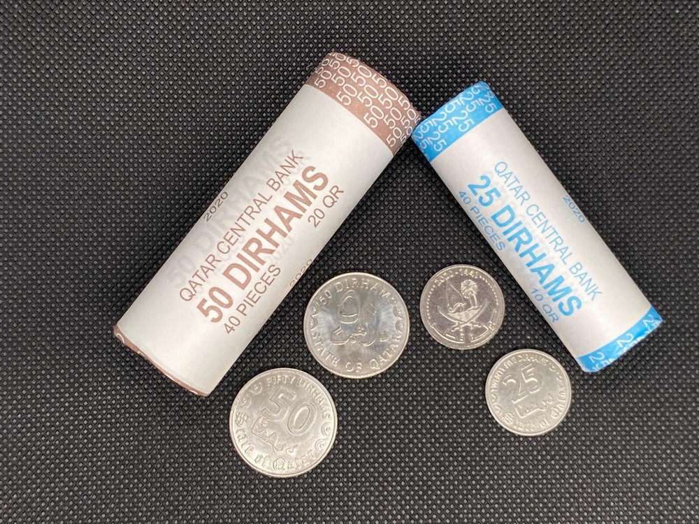 UNCIRCULATED UNWRAPPED QATAR 50 & 25 DIRHAM COIN STACK (40 IN 1) (QATARI RIYAL)