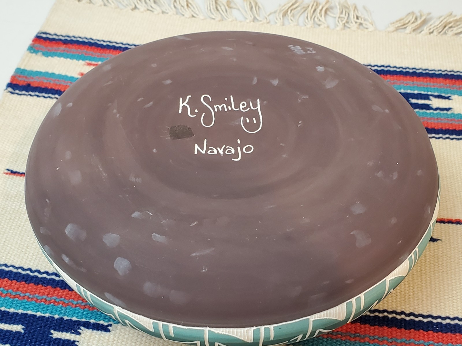 Navajo Native American Etched Hand Painted Earthenware Heavy Pottery