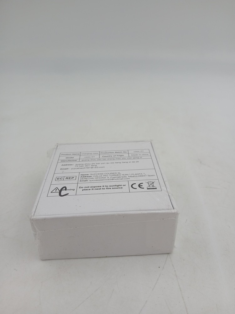 Wireless Earbud Charging Case White Headphone Carrying Case Model Case-01 New