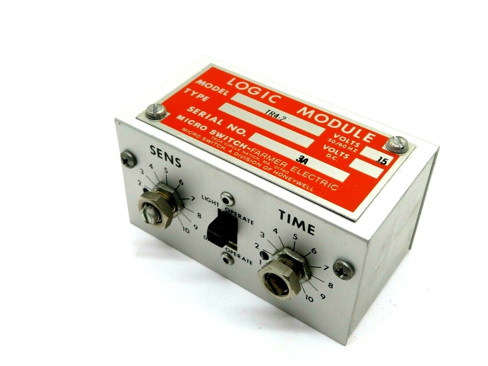 USED MICRO SWITCH TR4-2 MODULE 15V 50/60HZ 8PIN TR42