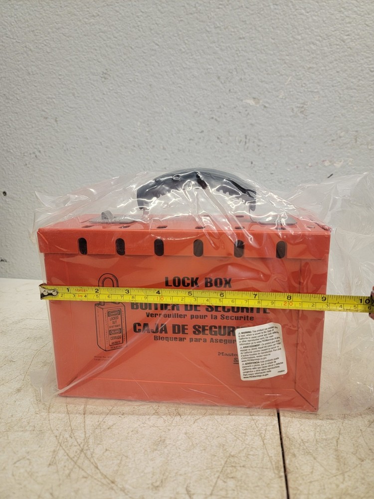 MASTER LOCK 498A Group Lockout Box,12 Locks Max