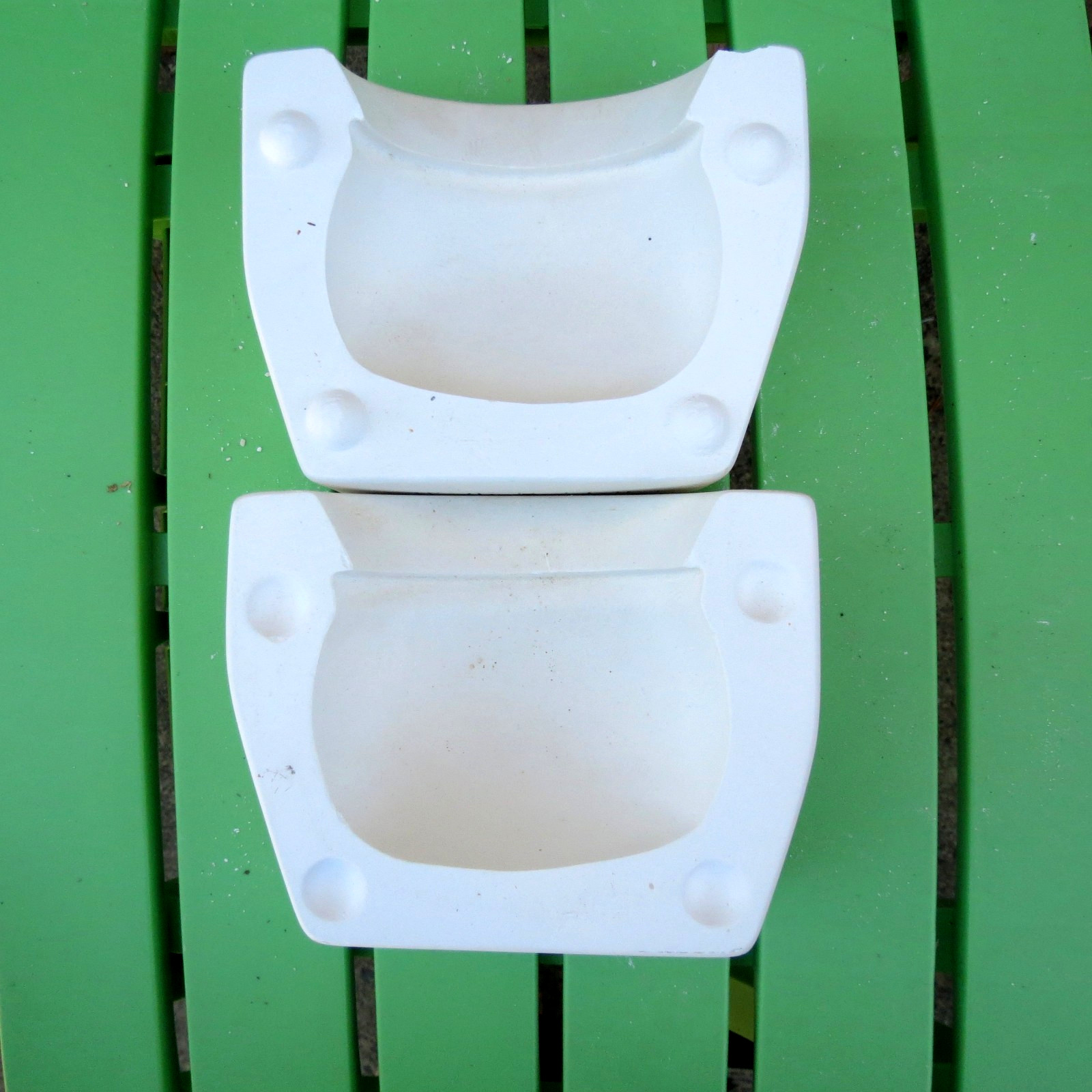 Anne Original Vintage Pot / Bowl Slip Mold AO-282