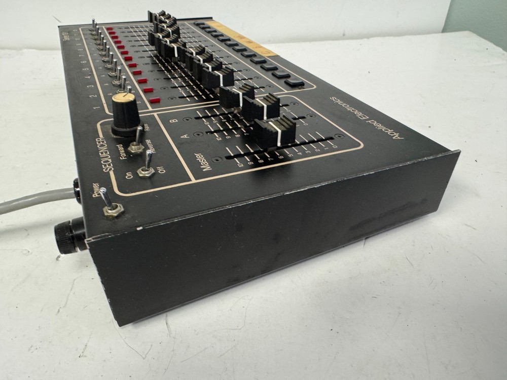 Vintage Applied Electronics Sequencer /Dimmer & Minipc 1200 Power