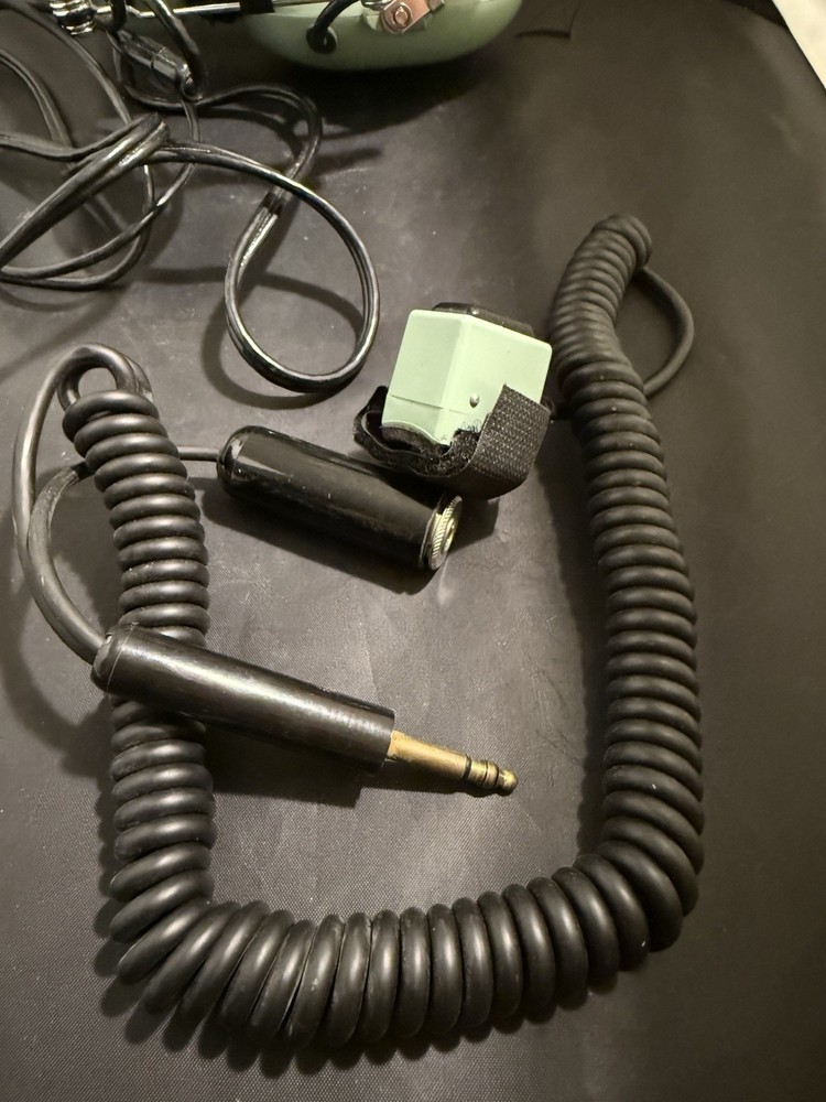 David Clark H10-40 Aviation Headset M4 Microphone + C10-15 Push Switch Dual Plug