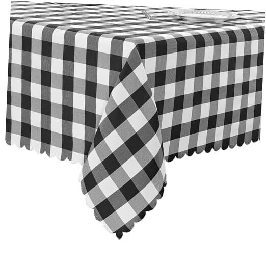 Gingham Tablecloth – 71" x 55" (Rectangular) Gingham (Scalloped Edge) - Black