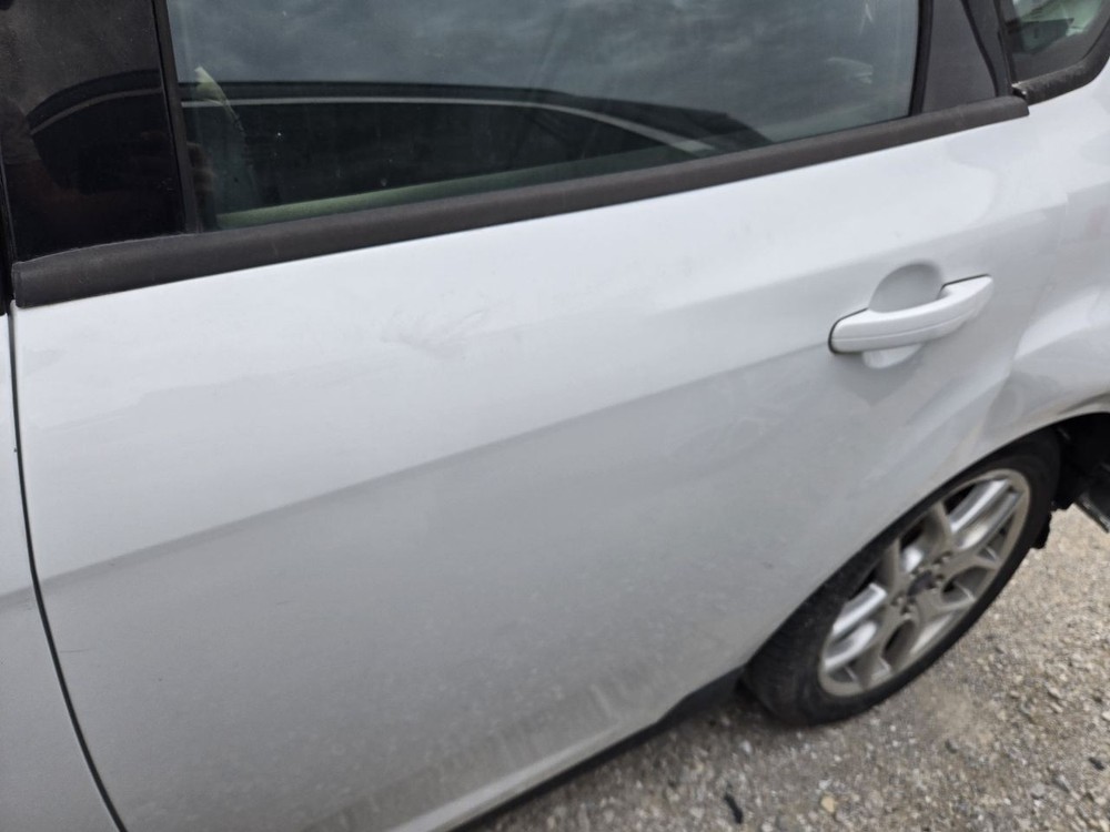 2015-2018 Ford Focus Front 4.2" Display Screen