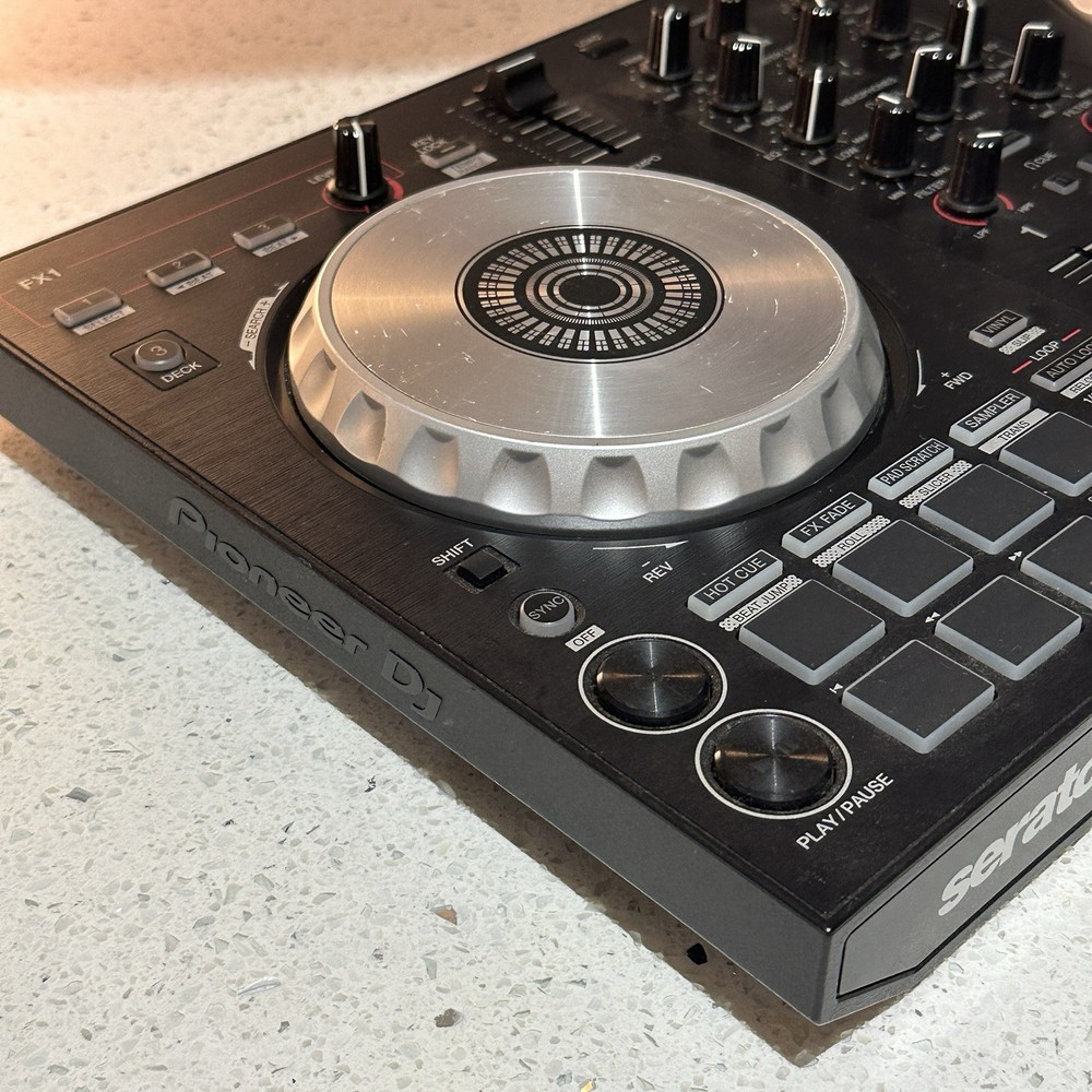 Pioneer DJ Performance DJ Controller DDJ-SB3
