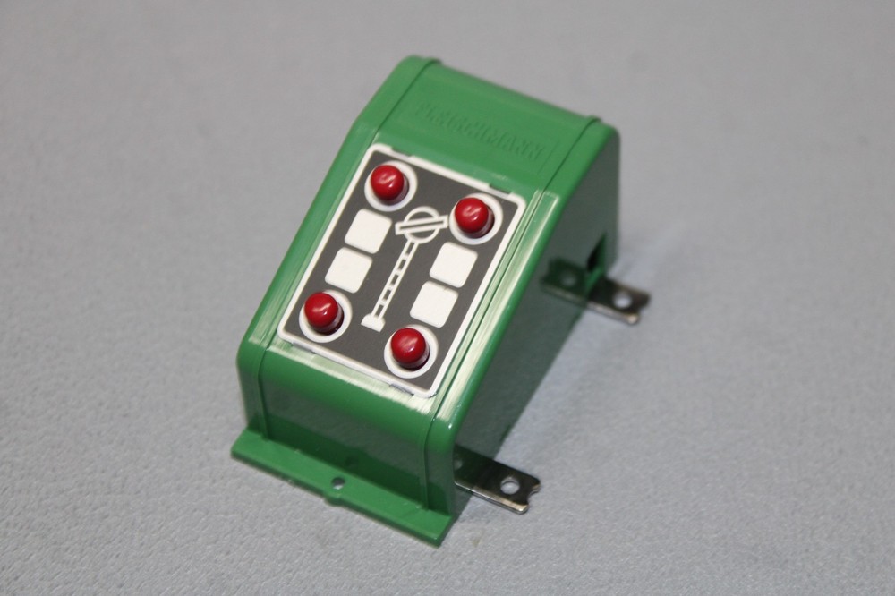 Fleischmann 6922 control panel for Moment Taster, H0 track