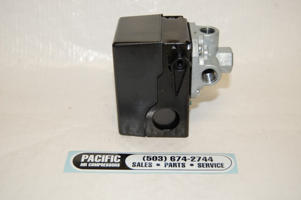 23474653-R , 38471579 PRESSURE SWITCH 4-PORT SIDE WIRE FEED ADJUSTABLE UNLOADER