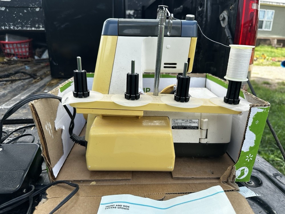 White Super Lock 534 Serger Sewing Machine W/ Cover - UNTESTED