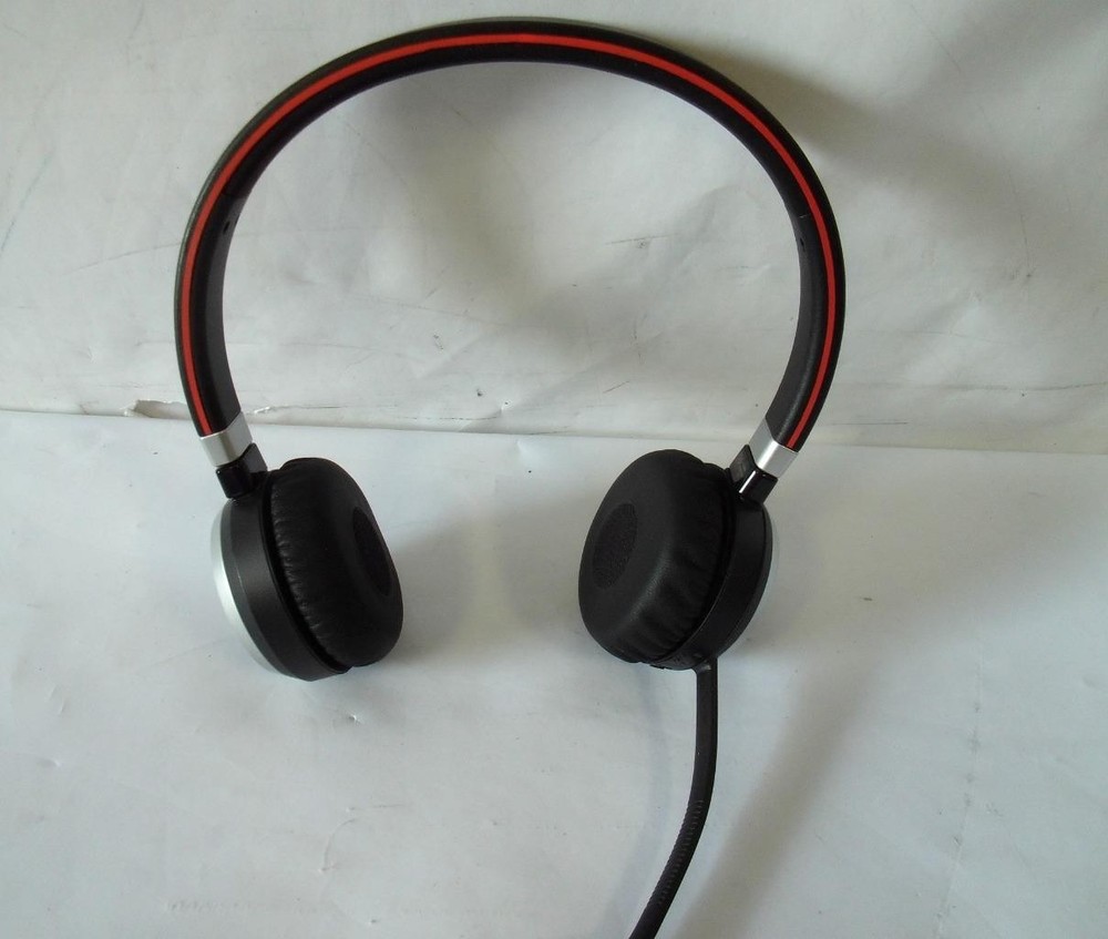 Jabra Evolve 65 HSC018W MS Stereo Wireless Bluetooth Headset w/ Base