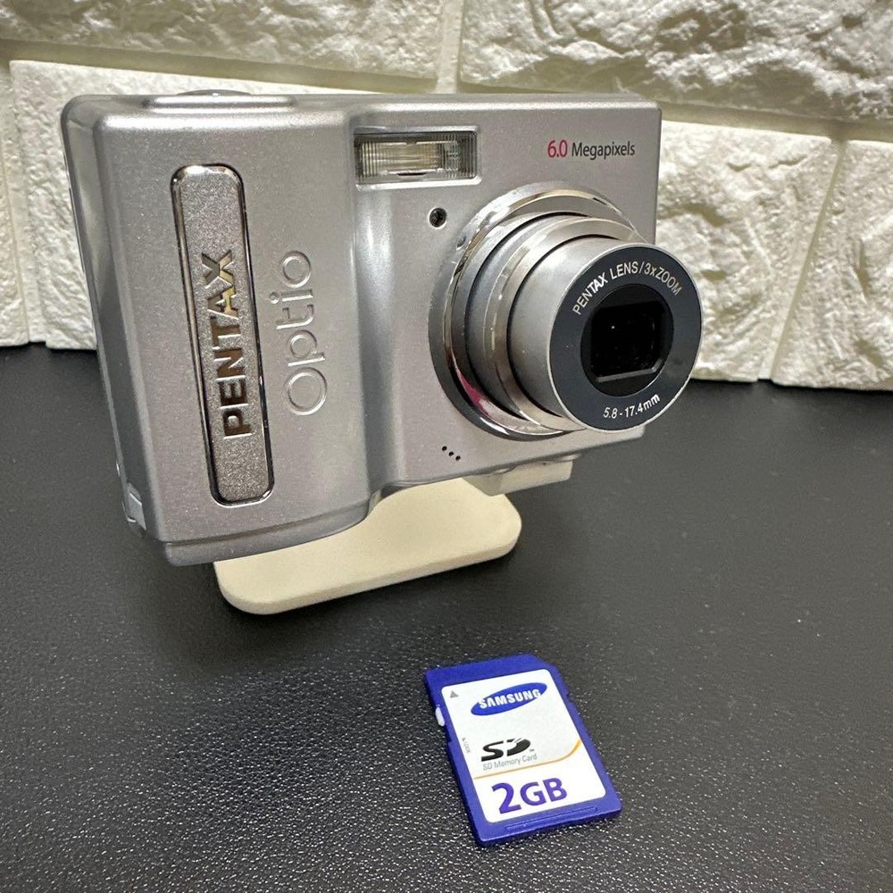 PENTAX Optio M10 Compact Digital Camera with 2GB SD Card Tested Condition