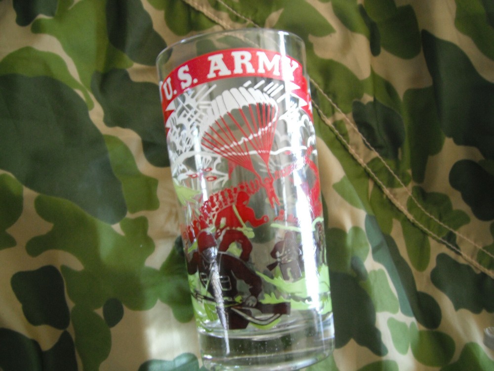WWII ORIGINAL AIRBORNE PARATROOPER PX ISSUE GLASS 5 1/2" HIGH LAST ONE!