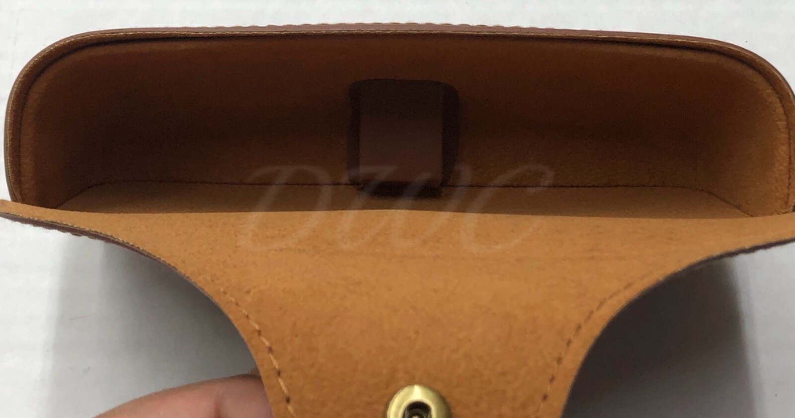 NEW Ray Ban Rayban Brown Sunglasses Eyeglasses Leather Case FAST SHIPPING!!!
