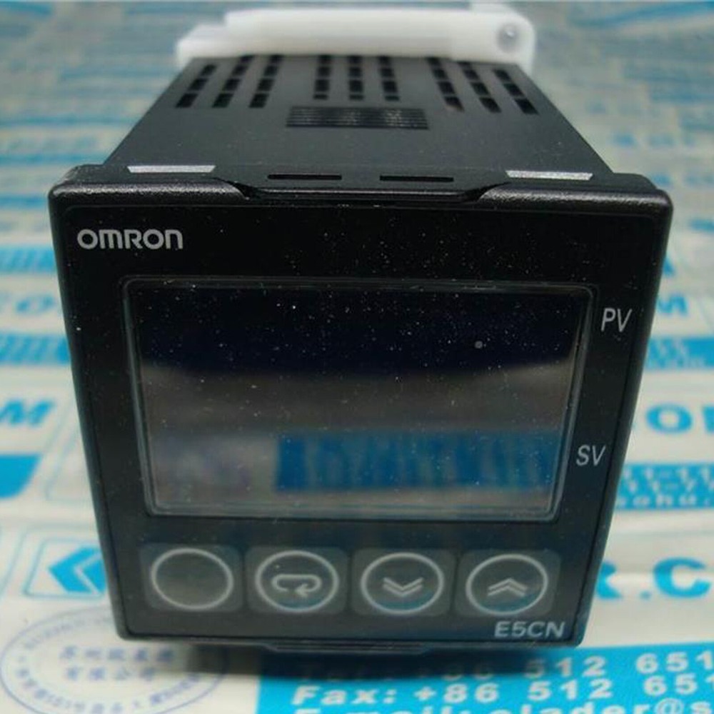 1PC Omron E5CN-R2TU E5CNR2TU Temperature Controller New Expedited Shipping