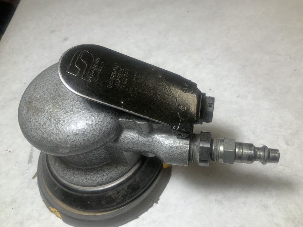Dynabrade Model 58005 Pneumatic Orbital Sander 5" PSA Pad