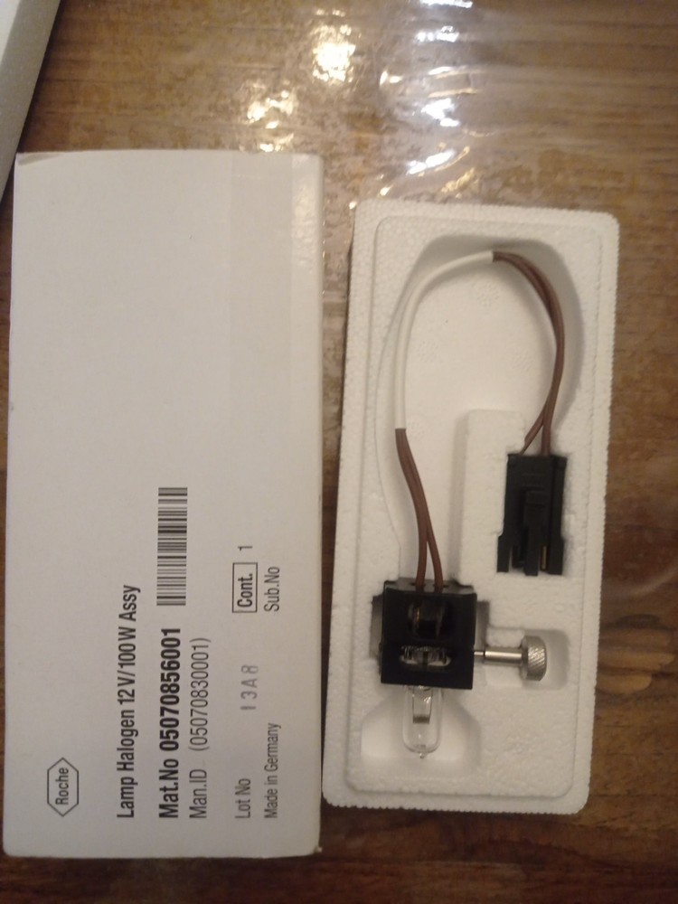 Roche Integra Lamp