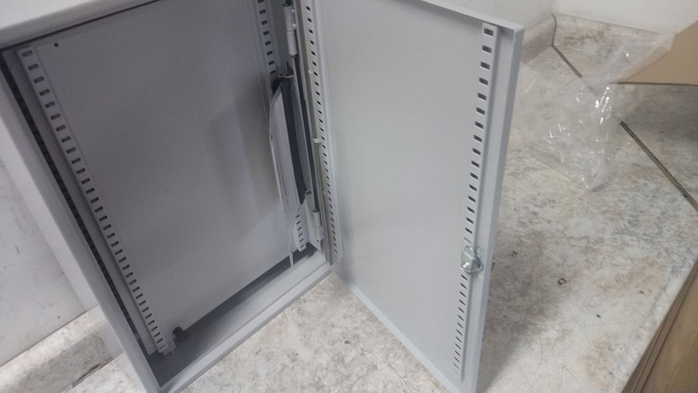 Barska CB13236 150 Key Capacity Wall Mount Key Box