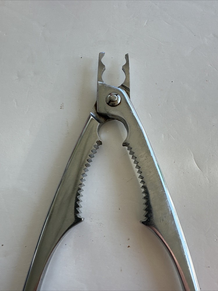 Metal Lobster Crab Shell Cracker Nut cracker