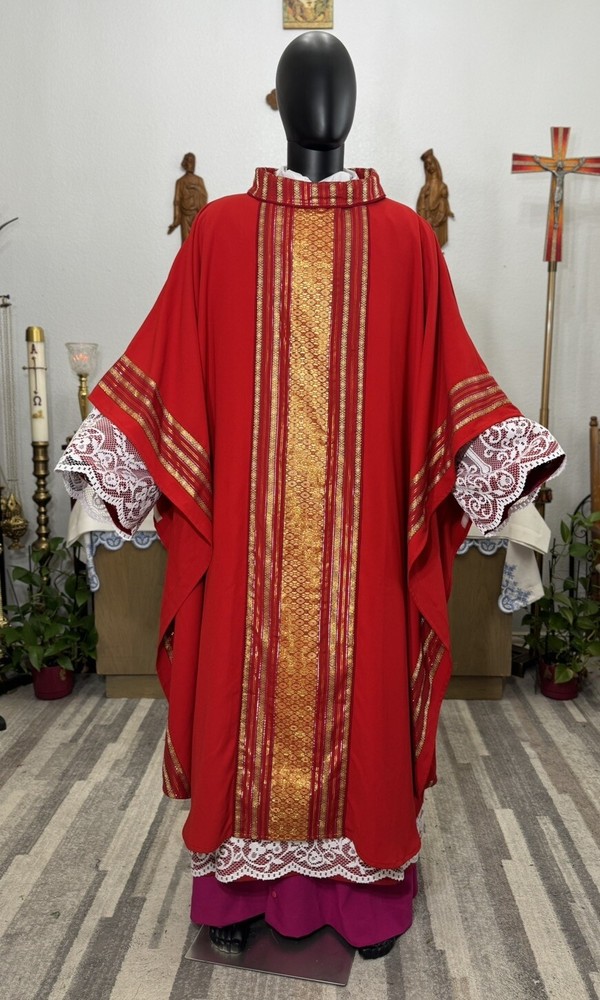 RED COLLARED VESTMENT CHASUBLE & STOLE