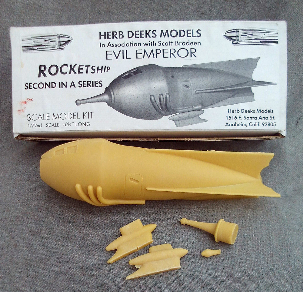 VTG 1985 HERB DEEKS MODELS FLASH GORDON EVIL EMPEROR ROCKET KIT MISSING 1 PART
