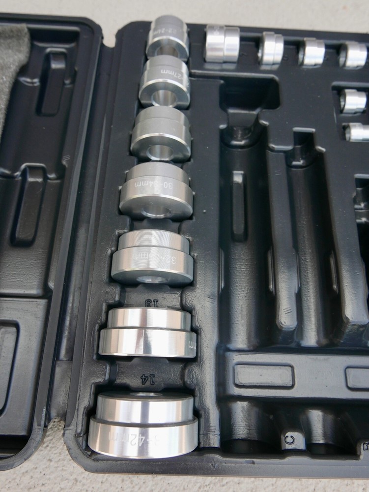 OTC 4407 METRIC Bushing Driver Set