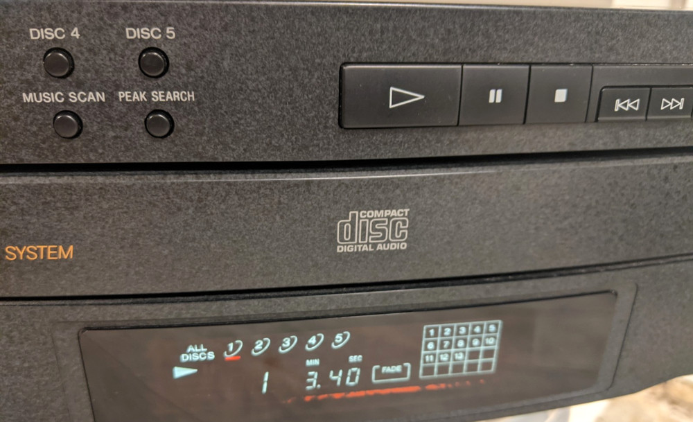 Sony CDP-C322M 5 Disc Carousel CD Player Deck High Density Linear No Remote