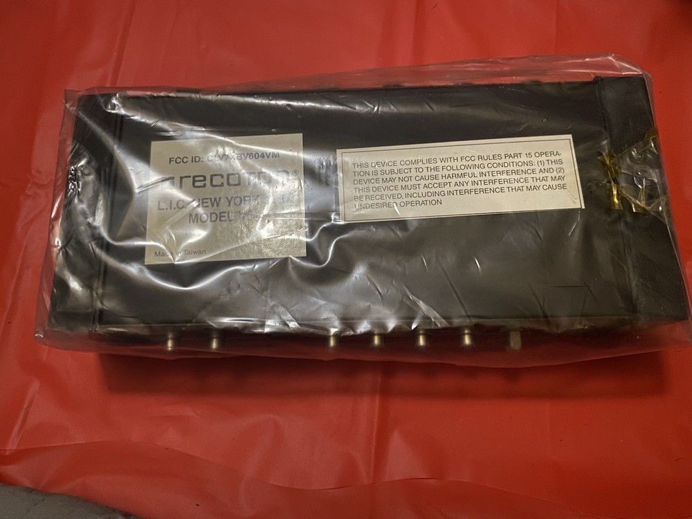 Recoton V604 Stabilizer/Enhancer RF Converter, 2 Inputs, 4 Outputs(SEALED)