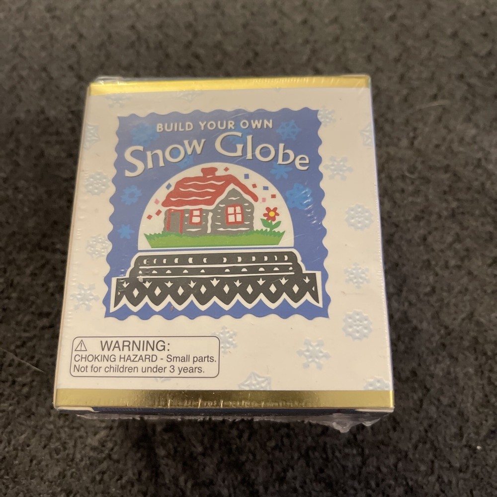New Build Your Own Snow Globe Mini Gift J15