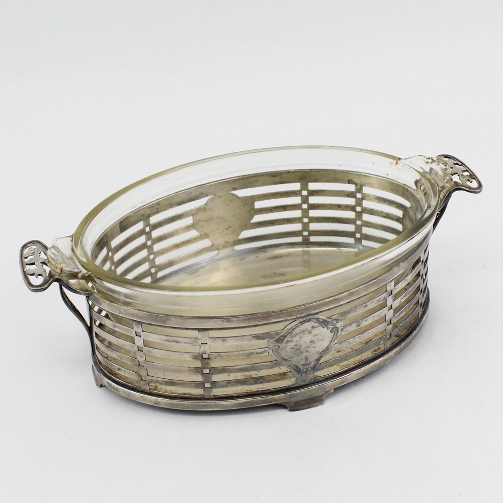 Vintage Wilcox Silver Plate Oval Casserole Dish Holder with Pyrex Glass Liner