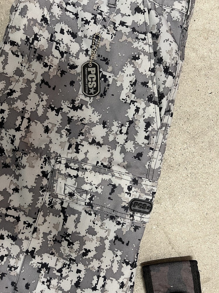 Airsoft Gun/Gear Bundle