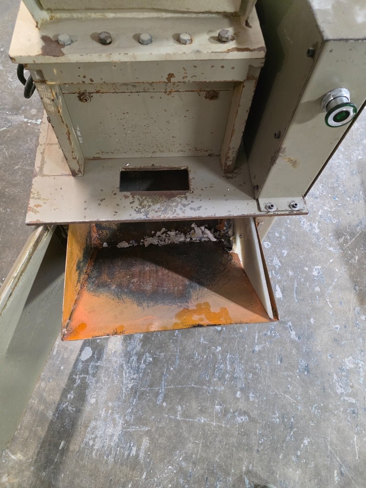 CUMBERLAND GRANULATOR PLASTIC GRINDER