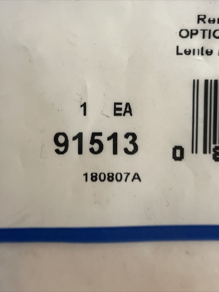 GRO 91513 GROTE LENS Two Stud, Amber