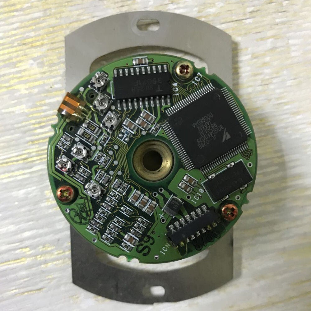 UTSIH-B17CC Encoder Used For Yaskawa Free Shipping