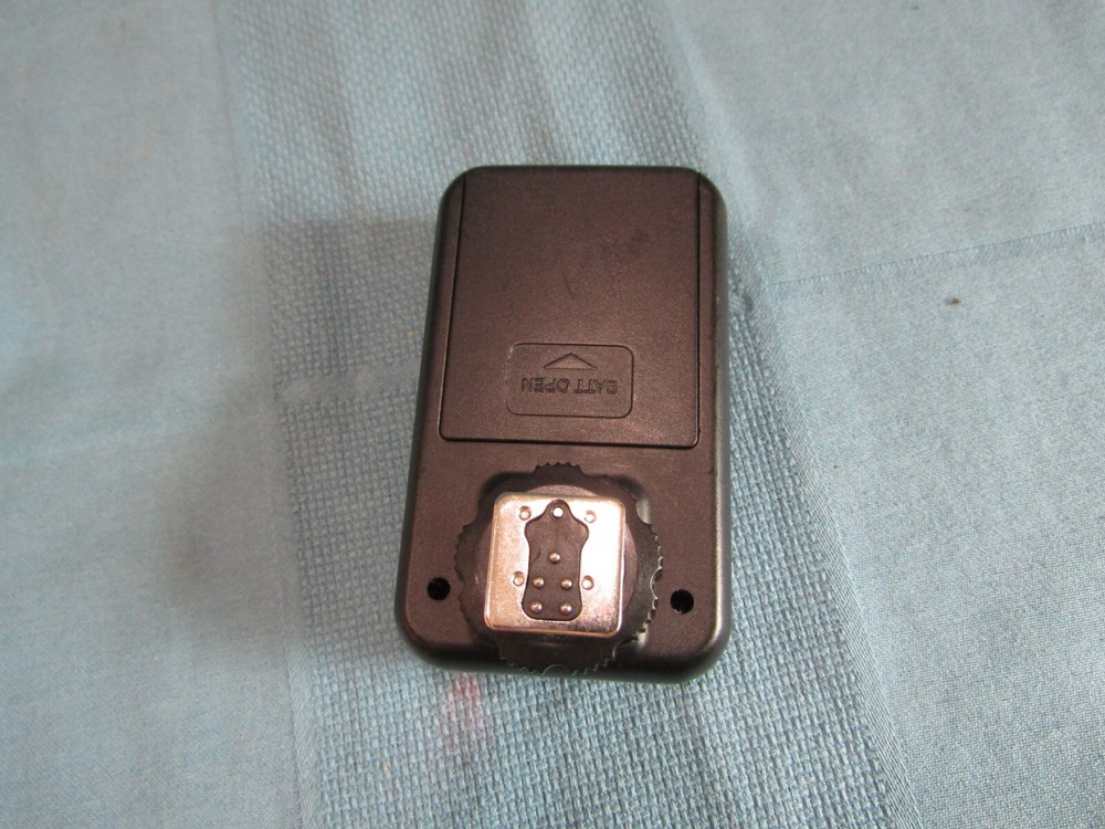 Yongnuo YN622C E-TTL Wireless Flash Trigger Transceiver - Tested B