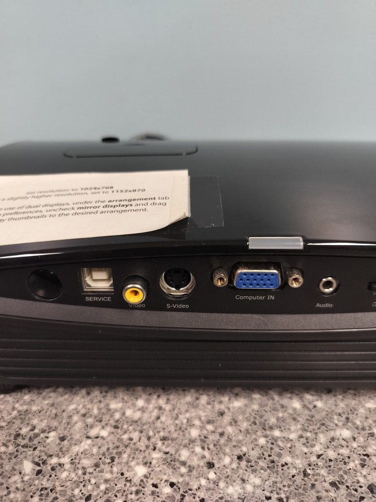 ViewSonic PJ258D Projector w/Case