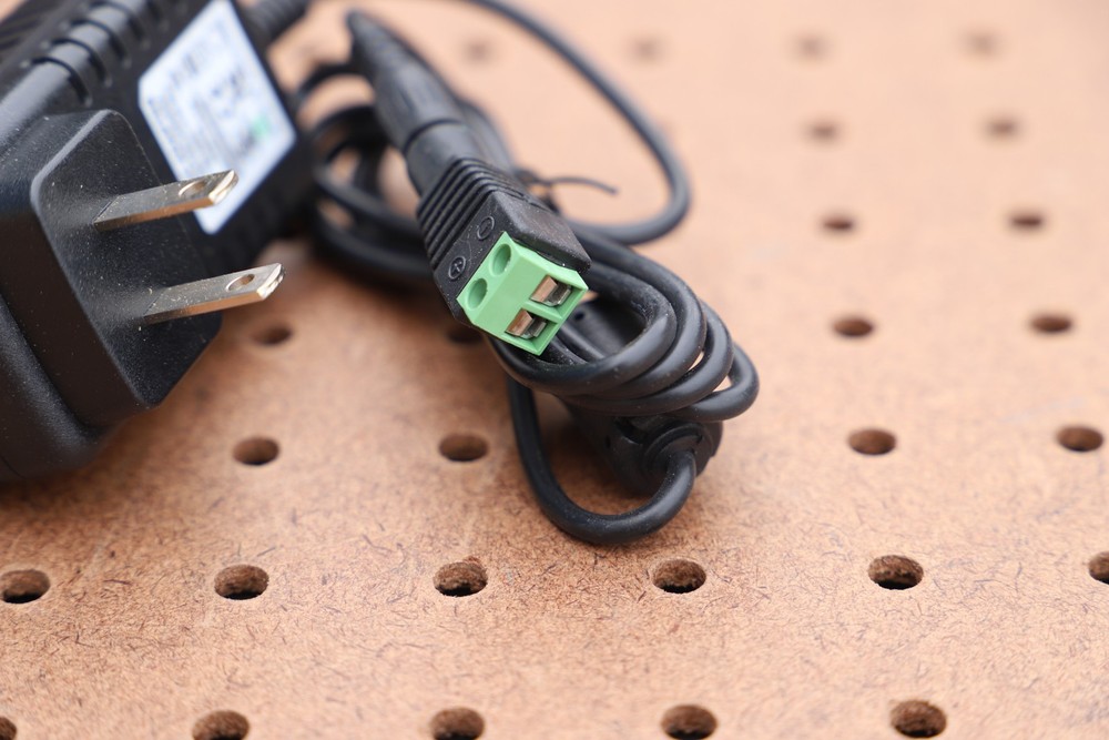 SIGNCOMPLEX LED ADAPTER BX18W-2400500A 24VDC!