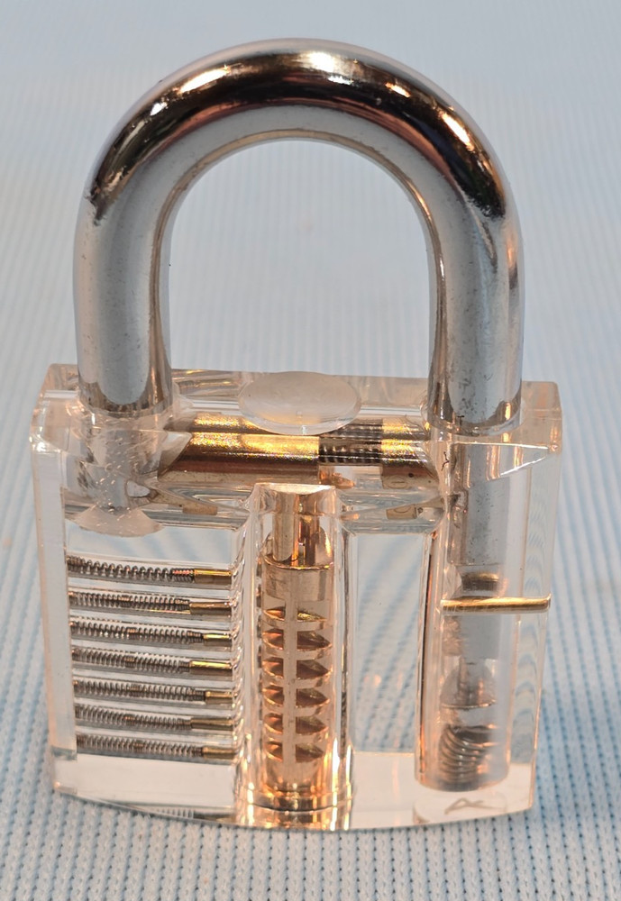 TRANSPARENT PRACTICE LOCKSMITHING LOCKS WITH KEYS
