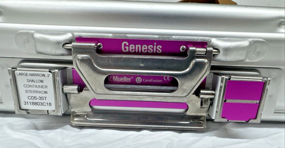 V. Mueller CD5–3ST Large Narrow Shallow Sterilization Container