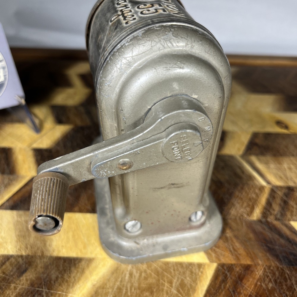 VINTAGE BOSTON RANGER 55 PENCIL SHARPENER 6 HOLE ADJUSTABLE SELECTOR