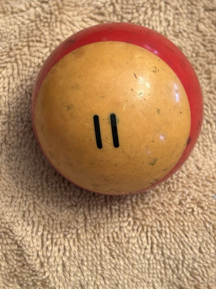 7 Billiard Pool Balls 2-1/8" With Box