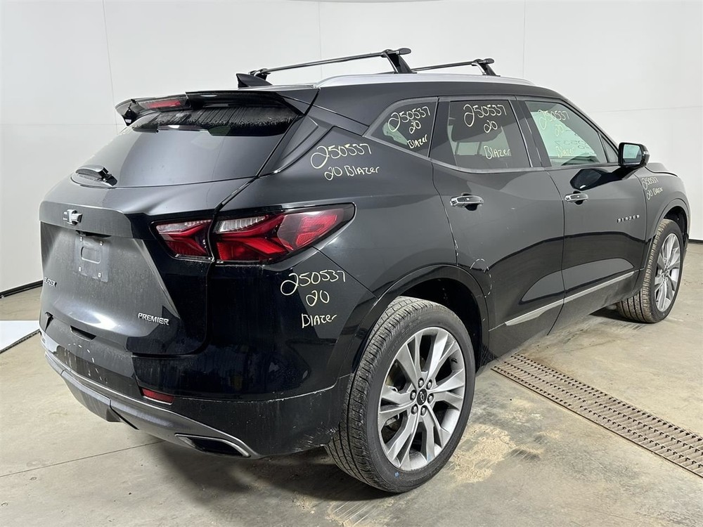 Camera/Projector Camera Front Grille Mounted Fits 19-22 BLAZER 2779859